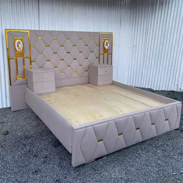 6 by 6 diamond classic bed with two side drawers