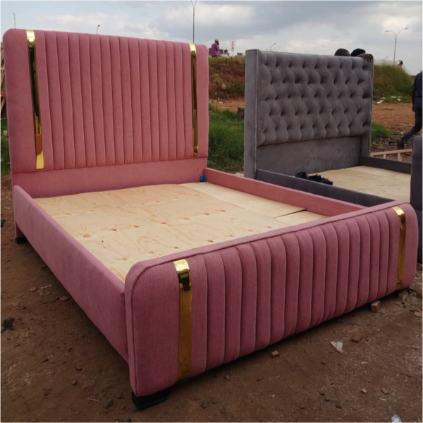 Classic 5 by 6 pink lines chester bed